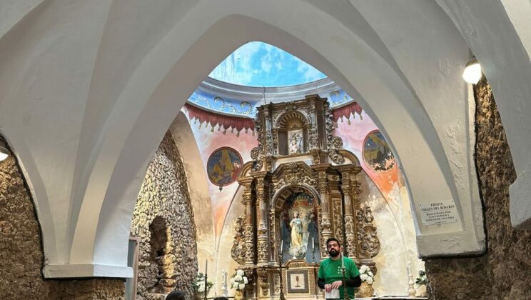 11 de octubre, visita guiada gratuita a las ermitas de San Esteban y de la virgen del Rosario y al puente medieval. Fotos.